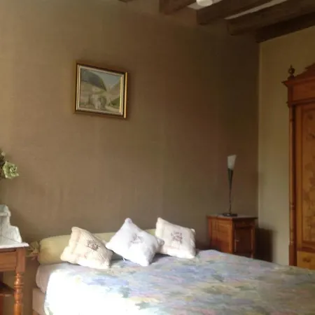 L'ancien Presbytere La Rucheliere Bed and breakfast *