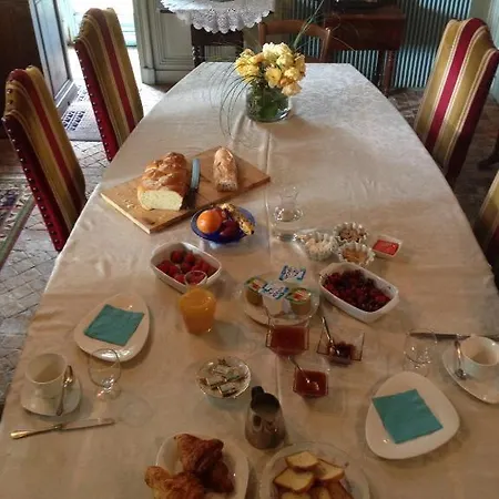 Alojamento de Acomodação e Pequeno-almoço L'ancien Presbytere La Rucheliere *